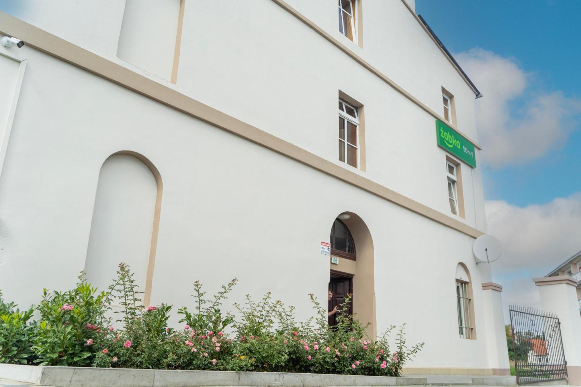 Hostel Krosnienska 12 เจโลนากูรา ภายนอก รูปภาพ