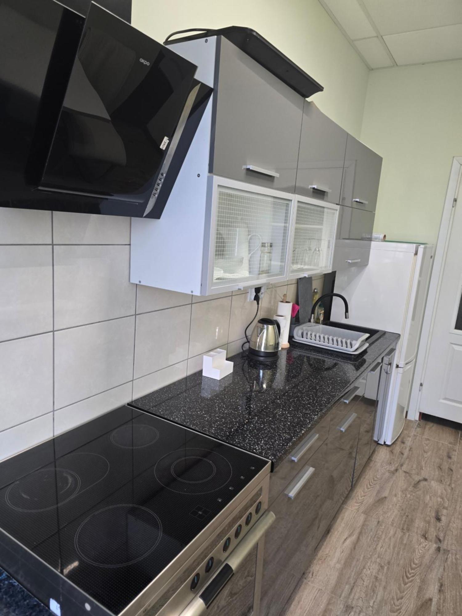 Hostel Krosnienska 12 เจโลนากูรา ภายนอก รูปภาพ